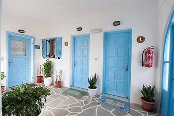 Lefkes Aparthotel 4*