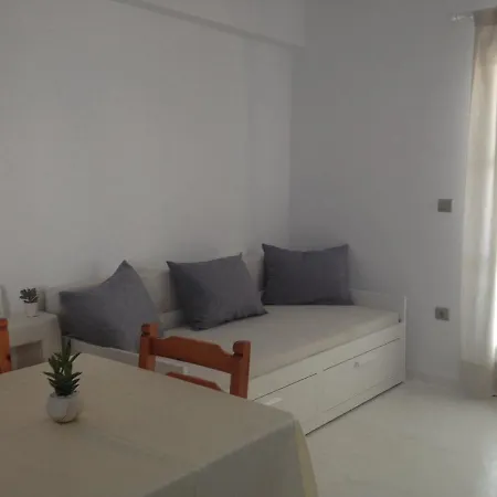 Lefkes Aparthotel Parikia (Paros)