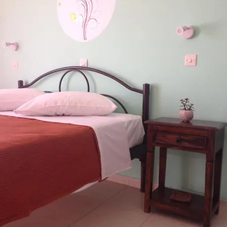 Lefkes 4* Parikia (Paros)